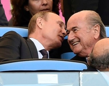 Putin, Blatter put troubles aside for 2018 World Cup