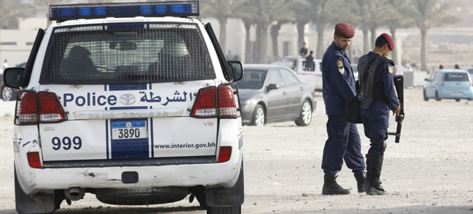 سجن 12 متظاهراً شيعياً في البحرين