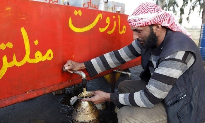 واشنطن: “داعش” يحصل على 40 مليون دولار شهريا من بيع النفط