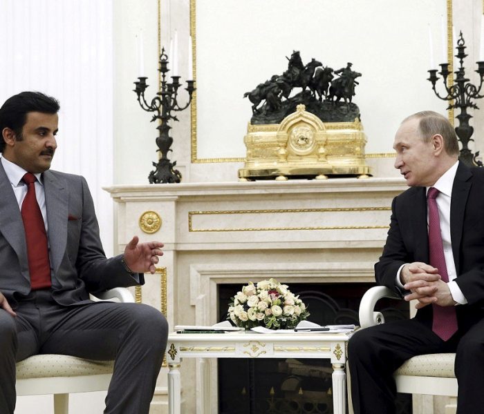 الكرملين: بوتين وأمير قطر يبحثان تطوير العلاقات الاقتصادية والأجندتين الدولية والإقليمية