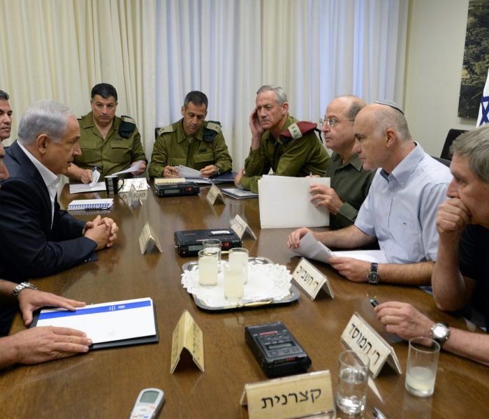 إسرائيل تعلن حالة التأهب القصوى خوفا من رد إيراني محتمل على قصف قاعدة “تيفور”