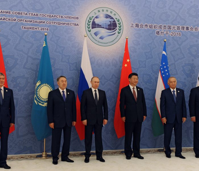 زعماء روسيا وقرغيزستان وكازاخستان وإيران يتوجهون للصين